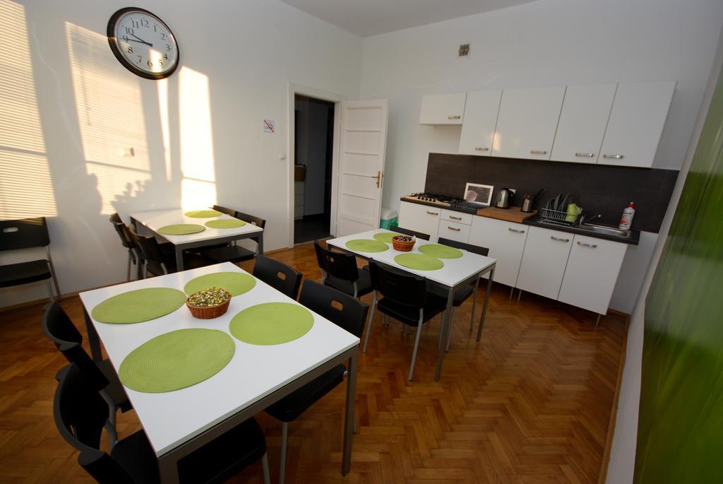 Bed and Breakfast Okay House Краков Экстерьер фото