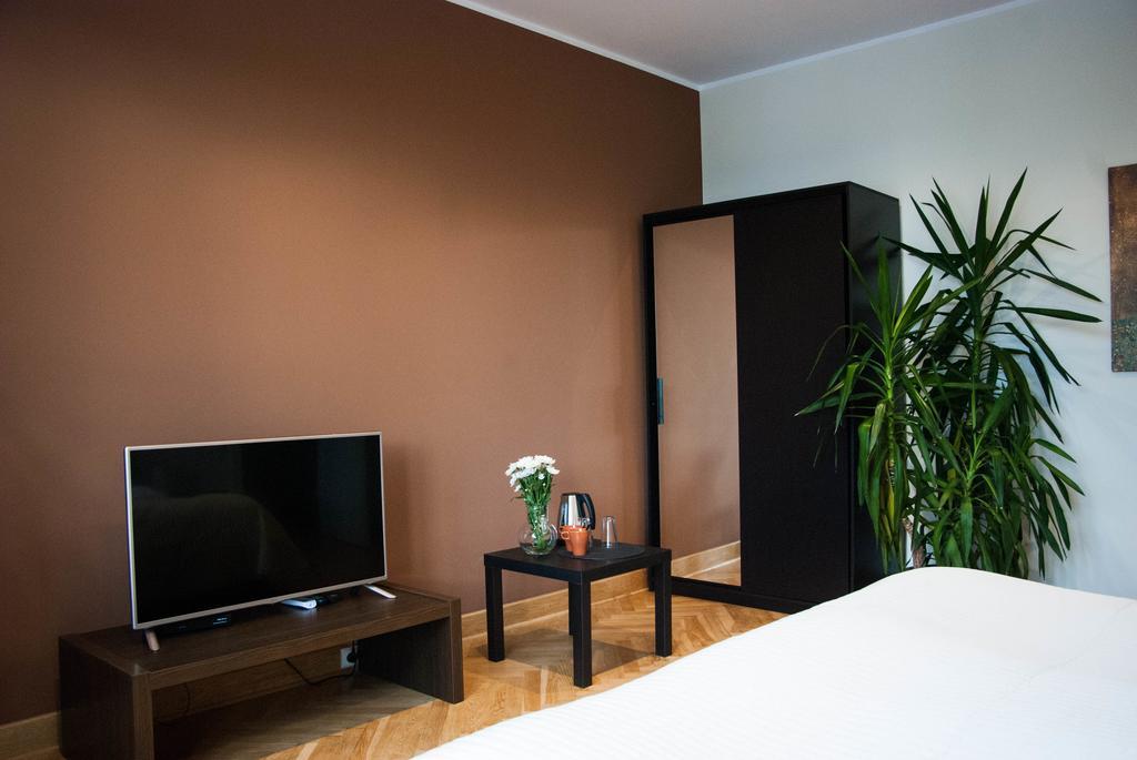Bed and Breakfast Okay House Краков Экстерьер фото
